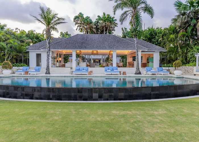 The Ungasan Clifftop Resort