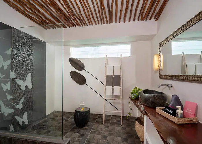 Pinkcoco Uluwatu - Constant Surprises & For Cool Adults Only